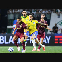 Palmeiras empata com o Fluminense e fica a quatro pontos do Flamengo