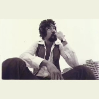 MIS homenageia 80 anos de Raul Seixas com exposição em São Paulo