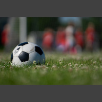 Futebol feminino bate recorde de público no Brasil e mira crescimento com Copa de 2027