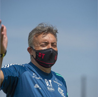 Flamengo joga pela reabilitação e pela classificação