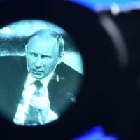 Putins Russia: TV, the nuclear button