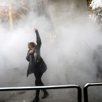 Unrest shakes Irans political establishment