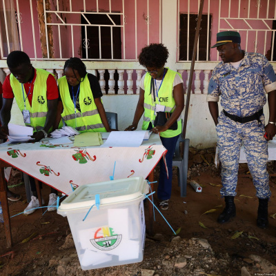 Dw Em Português Para África | Deutsche Welle