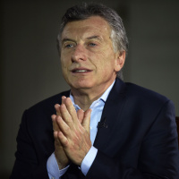 Argentinas Macri seeks mandate for reforms