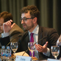 Francisco de Borja Lasheras: sobre la guerra de nuestros instintos en política exterior.