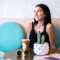 #251: Growing Your Online Business or Side Hustle with Amie Tollefsrud