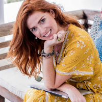 Jennifer Hardie - How To Build A 6 Figure Online Business In A Short Amount Of Time