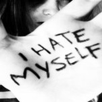 Quants cops tinsultes al dia? El poder del llenguatge