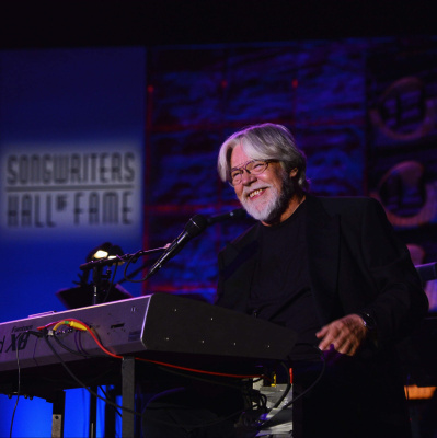 Wait Wait... Dont Tell Me!