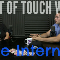 Podcast #54 - E! Online  Being Out Of Touch With The Internet