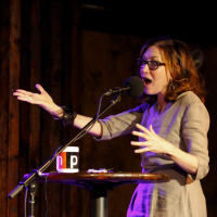 Annabelle Gurwitch: Dont Treat Me Like Family