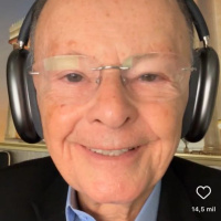 Um passo na direção do Pai já é suficiente para Ele vir correndo na nossa direção! - Meditação Matinal 26/09/24