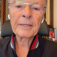 A Voz do Senhor separa as labaredas do fogo - Meditação Matinal 18/07/22