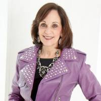 Judy Hoberman - Helping Women Be Leaders