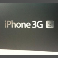 The 3Gs By An iPhone Virgin