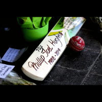 2UE to broadcast Phillip Hughes funeral