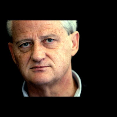 Clinton Maynard On 2ue