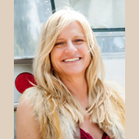 Kristen Moeller - What are You Waiting for?