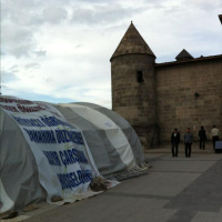 Yakutiye medresesi önü Abdurrahmangazi yurdu hayır çarşısı