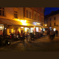 Bratislava eski sehir barlar 