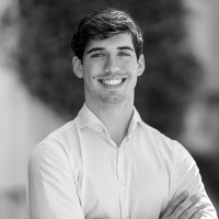 PAWcast: Valedictorian Erik Medina ’25 on the Chemistry of Plastics