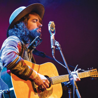 QA: Singer-Songwriter Anthony DAmato 10 on the Touring Life (February 2018)