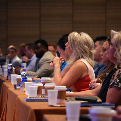 Wilsonblock100 Radio