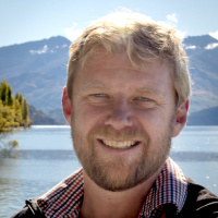 Hamish McGregor – Vitamins vs Painkillers