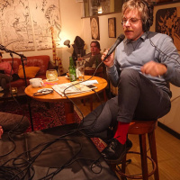 Datingcarrousel, dark room, Mary en Elly 