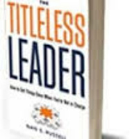 NAN RUSSEL - THE TITLELESS LEADER (PODCAST)