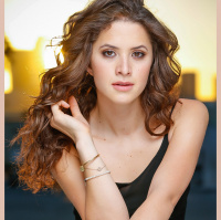 Egoless Storytelling with Ivana De Maria