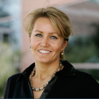 Kim Whitler is Helping CMOs Make the Most of Their Relationships With CEOs (and Vice Versa)