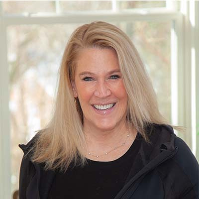 Women Worldwide With Deirdre Breakenridge