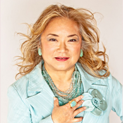 Women Worldwide With Deirdre Breakenridge