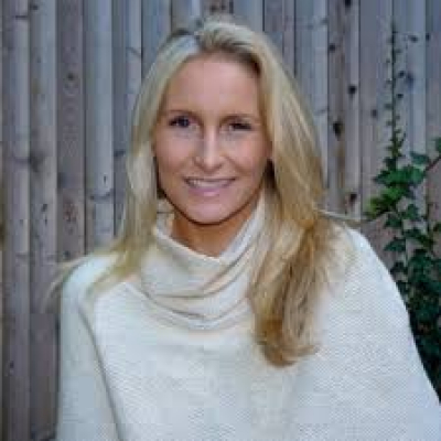 Women Worldwide With Deirdre Breakenridge