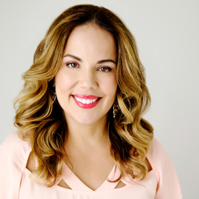 Women Worldwide With Deirdre Breakenridge