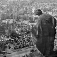 22 Segunda Guerra Mundial - La Conferencia De Yalta Y Los Bombardeos Sobre Alemania