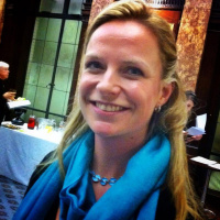 Alexandra Harper wins 2012 Young Wine Writer Award