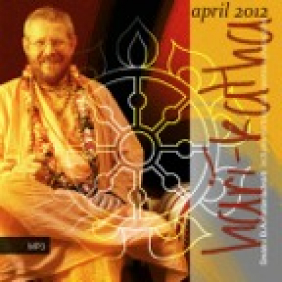 Harikatha April 2012