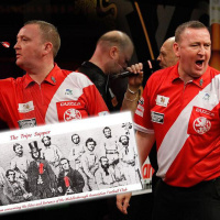 Tripe Supper special with BDO No.1 Glen Durrant