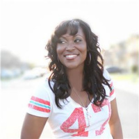 FEMALE FIELD GUIDE: A WOMANS CHEAT SHEET TO SPORTS!