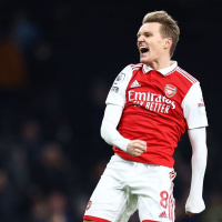 401: Arsenal in dreamland, Bundesliga is back and a big weekend ahead