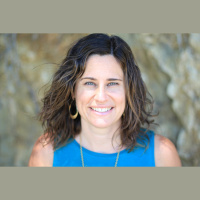 1:4 Walking on Water with worship by Angela Pinkston  Emily Tedrow (2015)