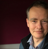 1771: Academics and the news agenda