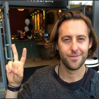 1678: Peace in Congo and Falling Whistles. A chat with @SeanCarasso