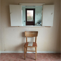 1773: The stories within these walls