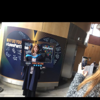 1847: Navigating the throng. #LovePartTime