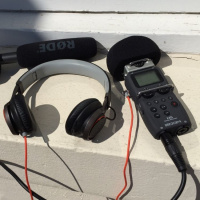 1895: Reporting on the days deeds into the audio feeds