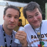 1926: Backstage with @RockinPaddy from @R2BCheerfull and @Graeae