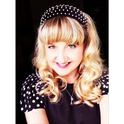 Readers Entertainment Radio